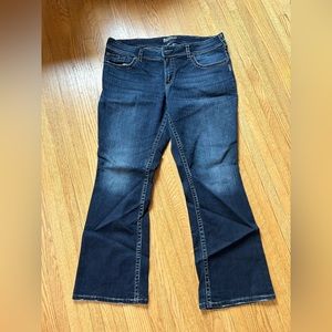 Silver Women’s Jeans Suki Surplus Size 18 length 32 lightly worn, like new.